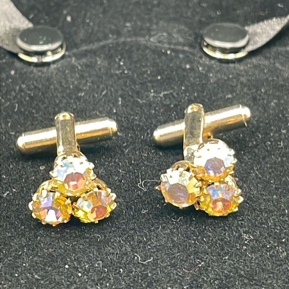 Unsigned Vintage AB Faceted Rhinestone Unisex Cufflinks Gold Tone